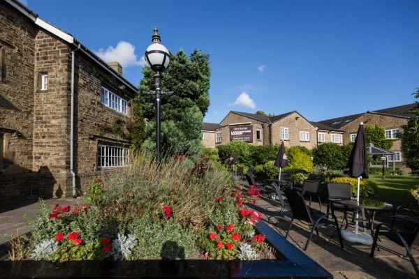 Barton Grange Hotel Exterior